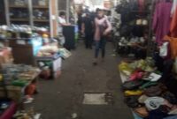 Suasana Pasar Loak Poncol Bungur, Senen, Jakarta Pusat, yang sepi pengunjung. (Dok. Heijakarta.com/Irvan)