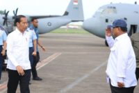 Presiden Joko Widodo didampingi Menteri Pertahanan Prabowo Subianto. (Instagram.com/@prabowo)