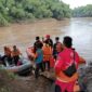 Tim SAR gabungan di Ngawi, Jawa Timur, di hari ke dua ini melanjutkan pencarian keberadaan Didik Nugroho, 28 tahun, Sabtu (16/3/2024).