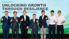 Cathay United Bank and Indovina Bank (IVB) co-hosted the “2026 CONNECT: Unlocking Growth Through Resilience” seminar, bringing together industry leaders to discuss corporate resilience, risk management, and sustainable growth. Representatives from Cathay United Bank, Indovina Bank, and VietinBank Insurance pose for a group photo during the seminar. (Photo provided by Cathay United Bank)