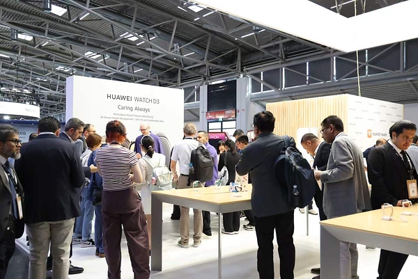 HUAWEI WATCH D3 Makes Early Debut at ESC Congress 2026